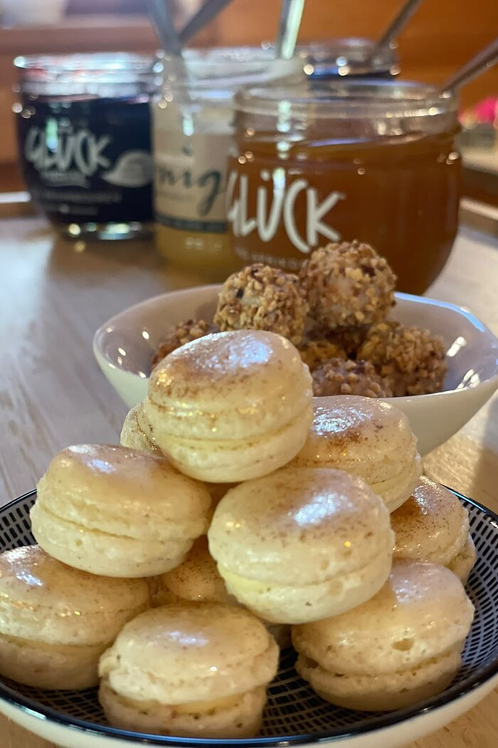 Enderlin-Chicks, Besenbeiz Gern, Martina und Patrick Enderlin-Egli